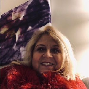 Meet your Posher, Rhonda